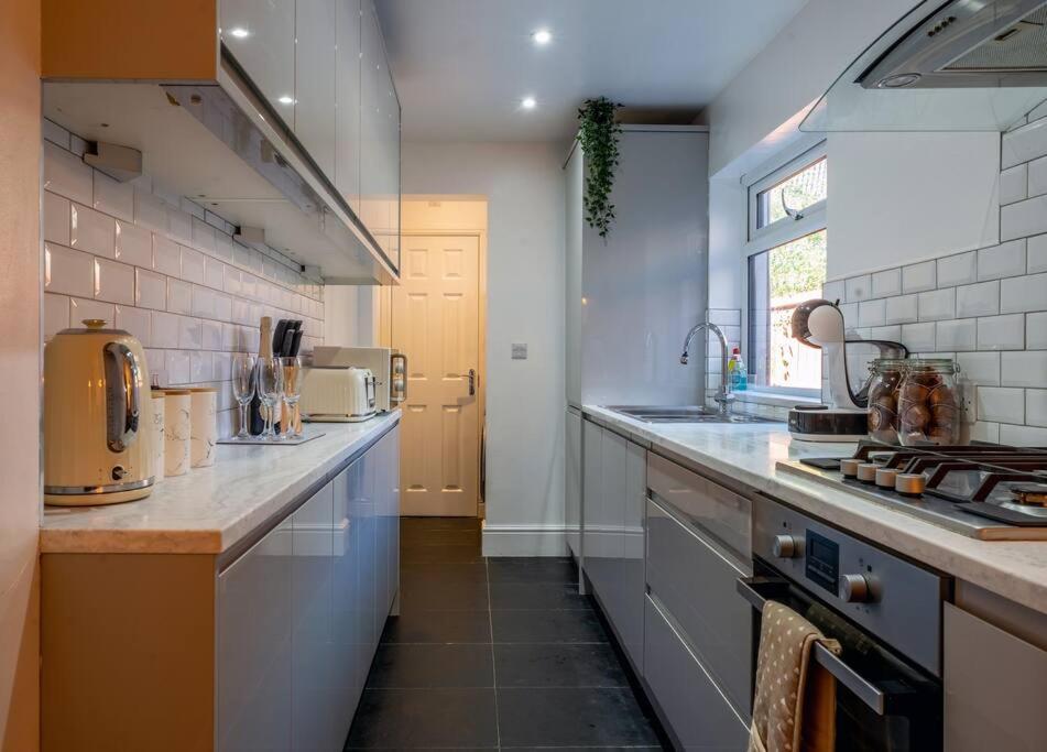 No6 - Beverley - Elegant Townhouse - Central Location Екстер'єр фото